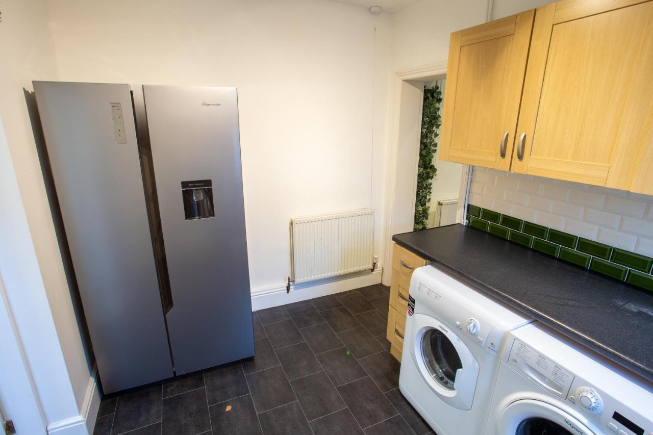 Birches House Holiday home Stoke-on-Trent